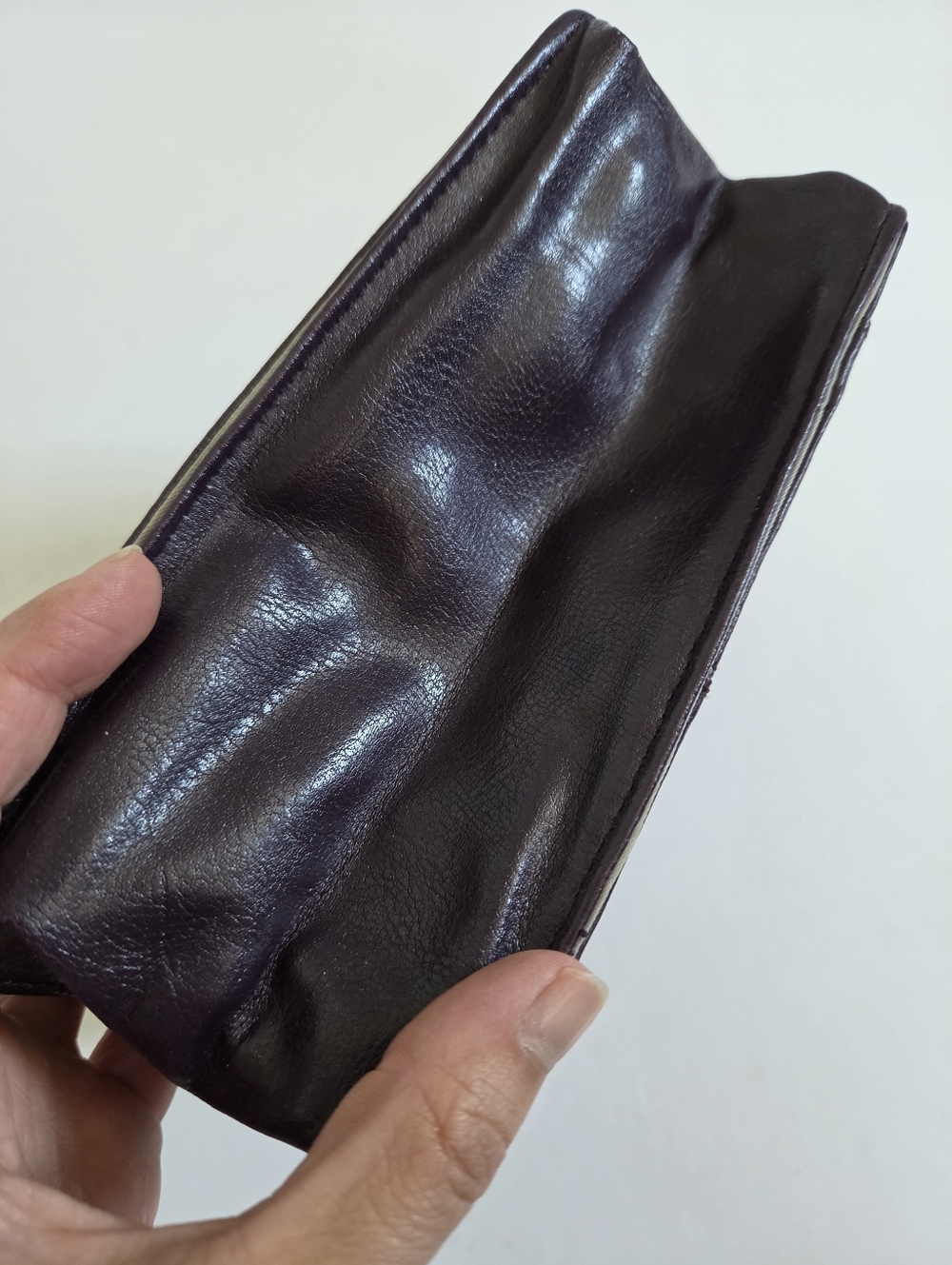 Pouchee plum colored hand purse wallet purse insert card holder purse organizer - Picture 7 of 7